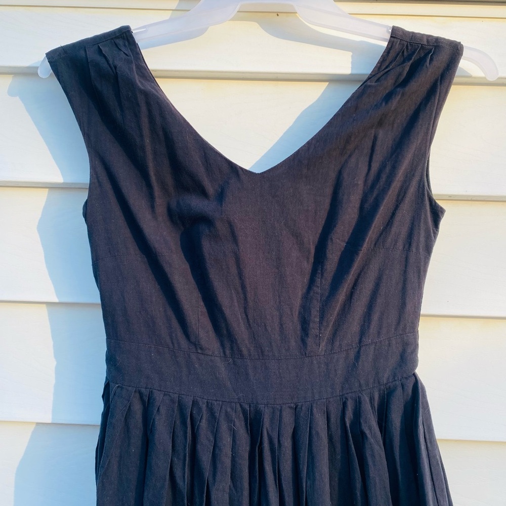 Elegant Revival Black Sleeveless Dress
